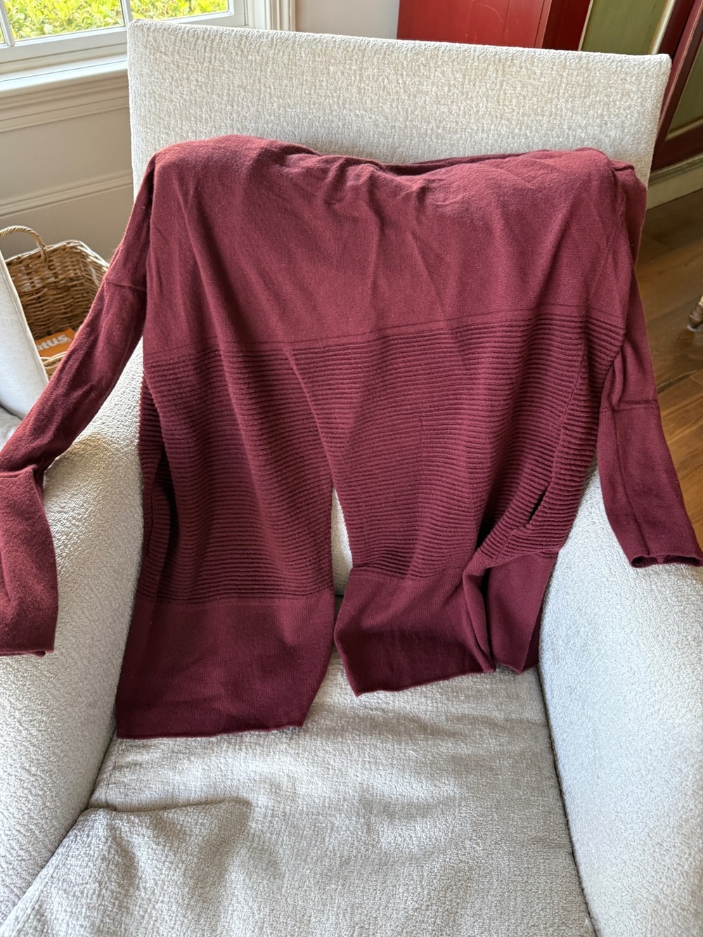 Lululemon Ribbed Split Sweater with Pockets. Cranberry. Size 10. Like new. - Picture 4 of 4